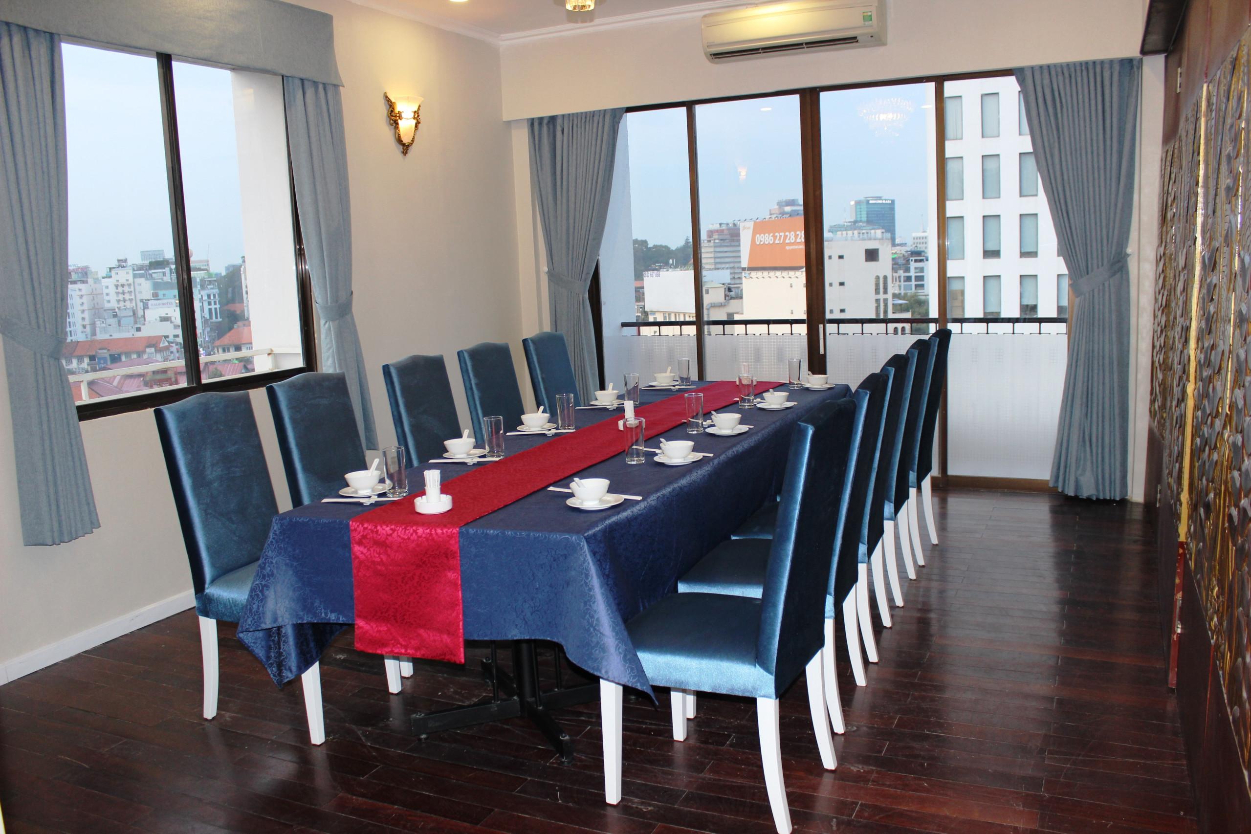 Liberty 2 Hotel Ho Chi Minh City Exterior photo