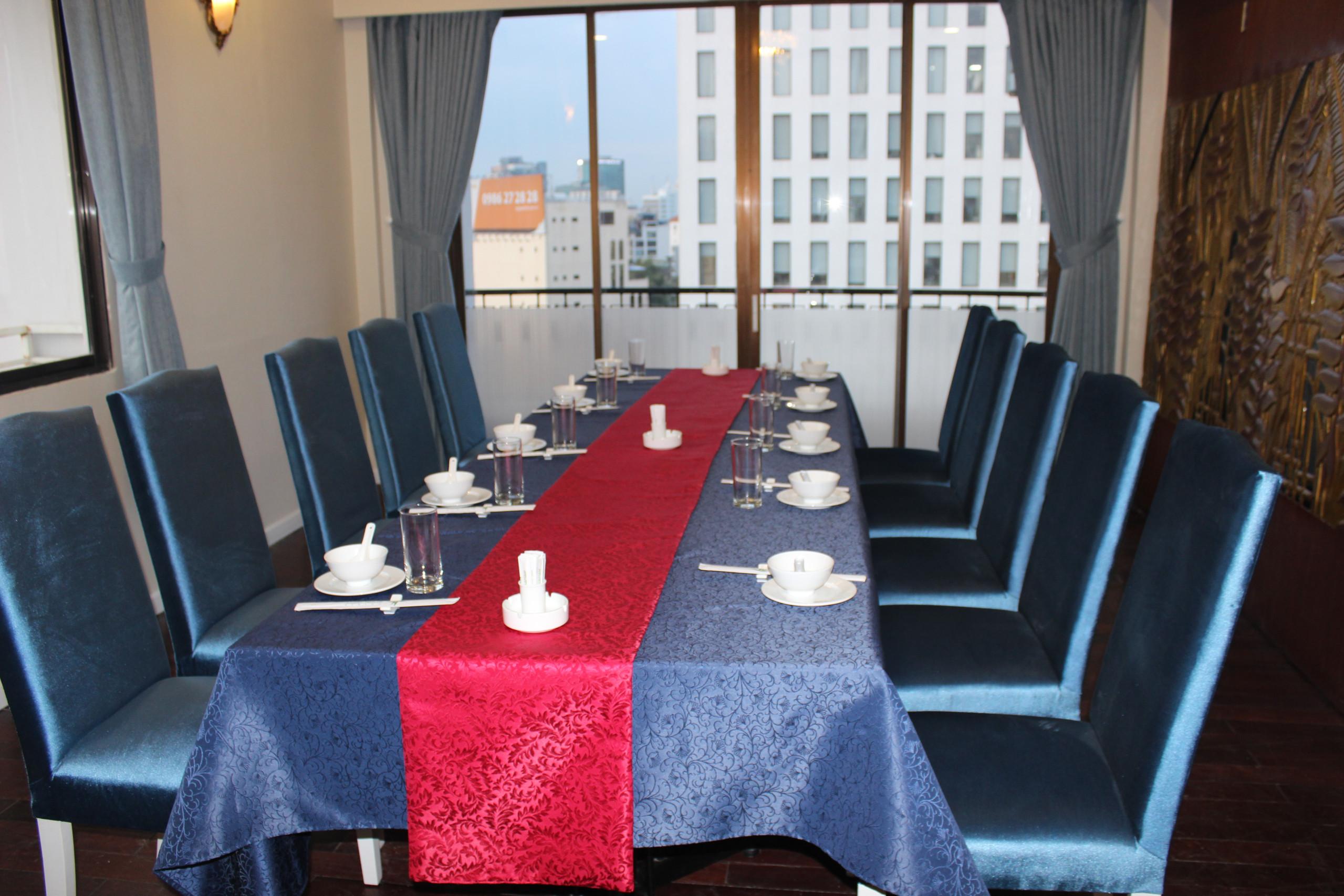 Liberty 2 Hotel Ho Chi Minh City Exterior photo